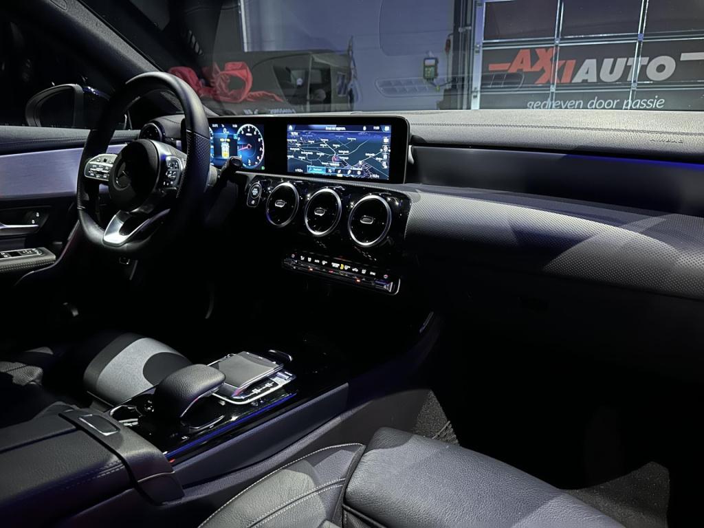 Mercedes-Benz Cla shooting brake 180 business solution amg *navi*appconnect