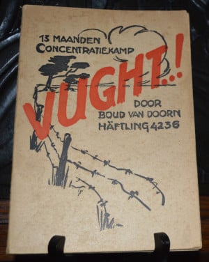 Boek 13 maanden kamp Vucht, 1945