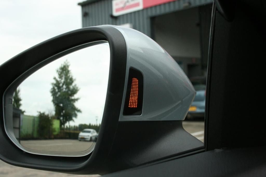 Skoda Superb combi 1.5 tsi mhev first edition