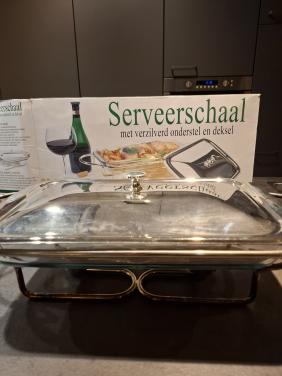 Serveerschaal en warmhoudplaat