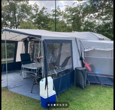 Voortent, luifel en aanbouw