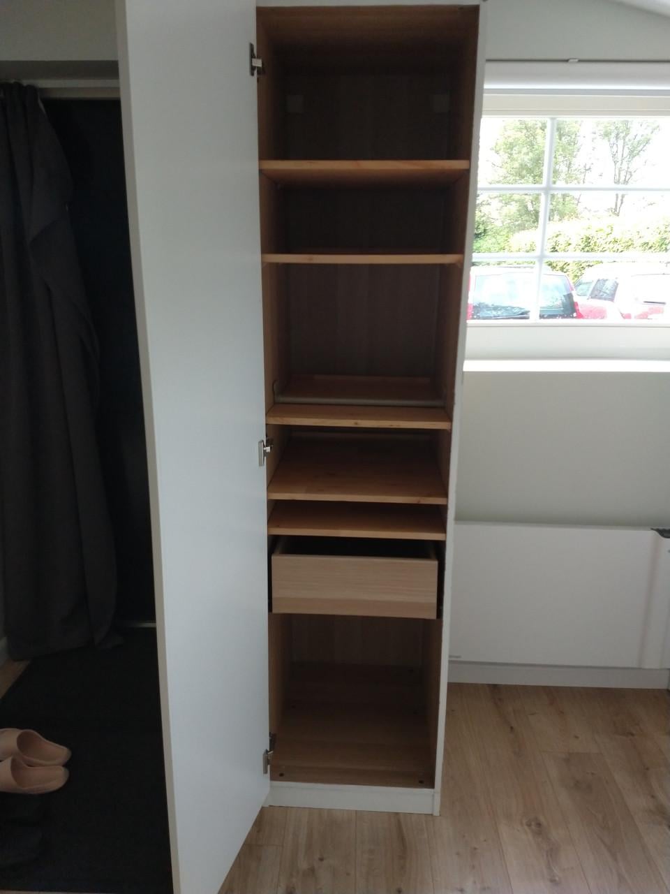 Ikea Pax kast met 1 lade en 5 planken