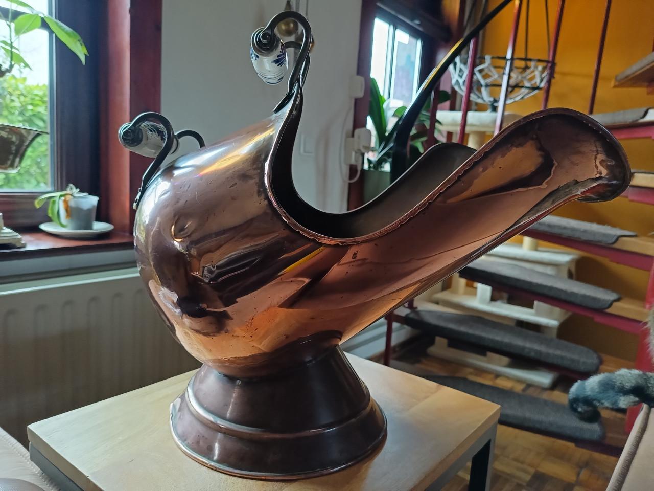 Antiek koperen kolenkit