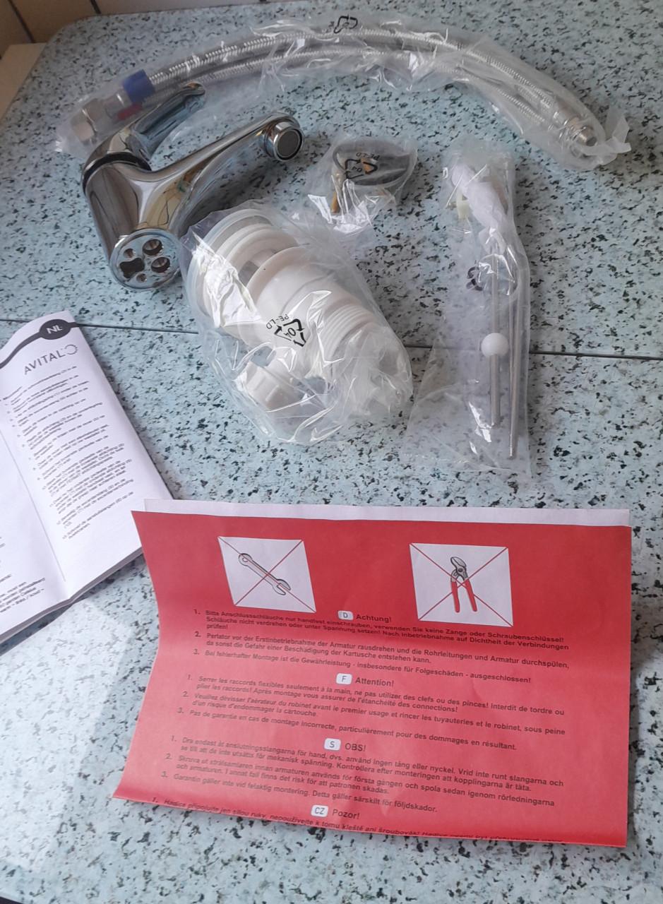 Nieuwe mengkraan incl ansluitset