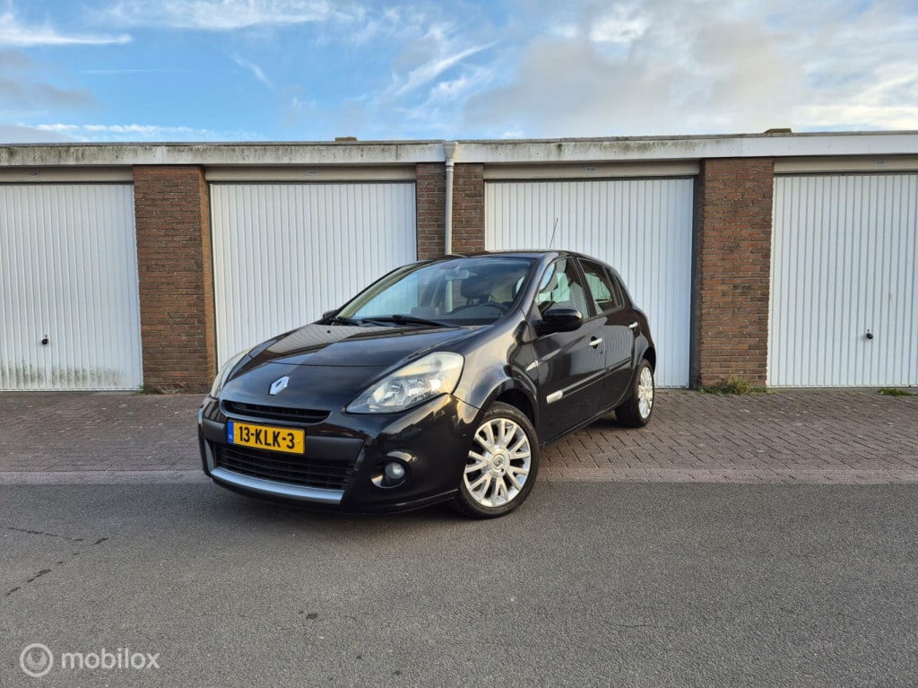 Renault Clio 1.2 tce dynamique / origineel nl / dealeronderhouden / airco /