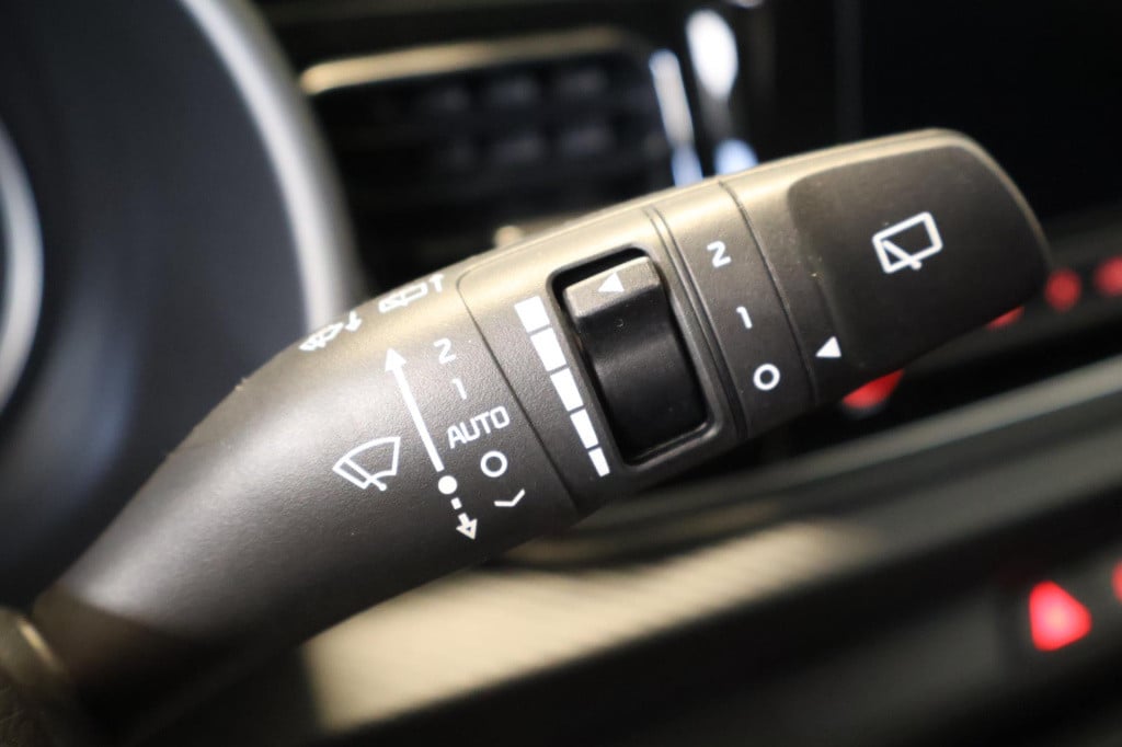 Kia Rio 1.0 t-gdi mhev gt-line nl auto, carplay, lane, stoel + stuurverwarm
