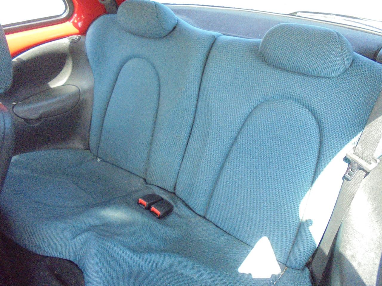 Zo meeneem auto Ka in de Cool & sound uitvoering 143.253 Km