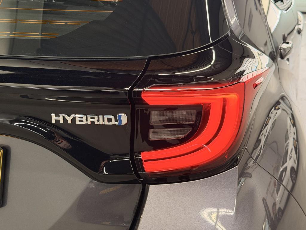 Toyota Yaris 1.5 hyb. dynamic| adap.cruise| camera| climate| keyless