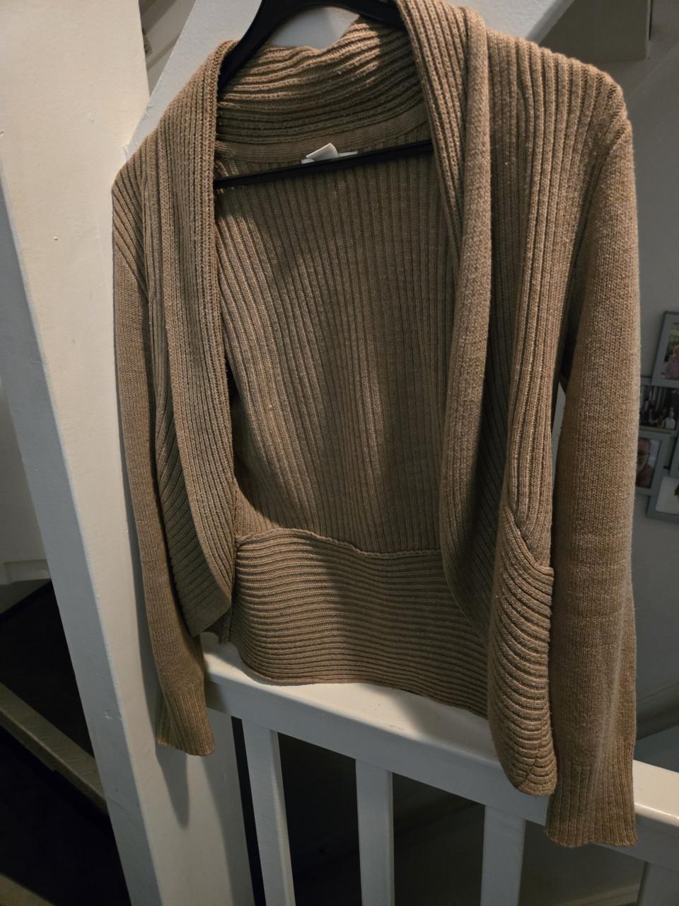 Vest bruin van H&M Basic Maat S