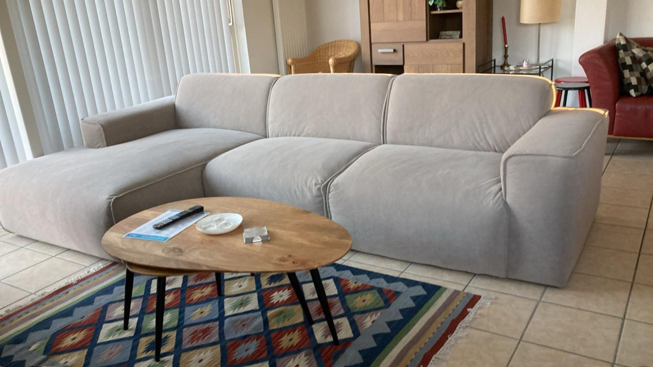 Nagenoeg nieuwe zitbank.