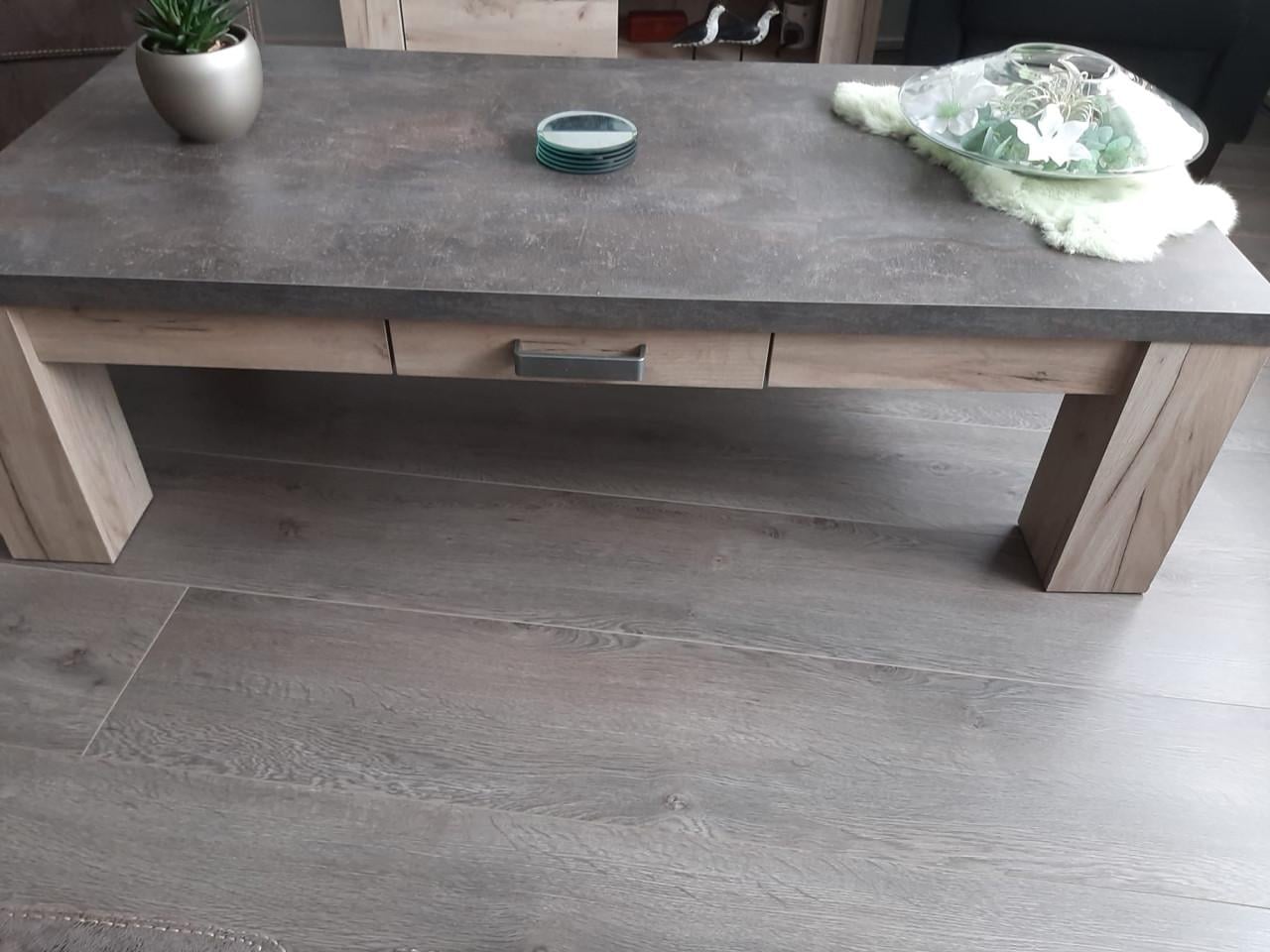 Salon tafel