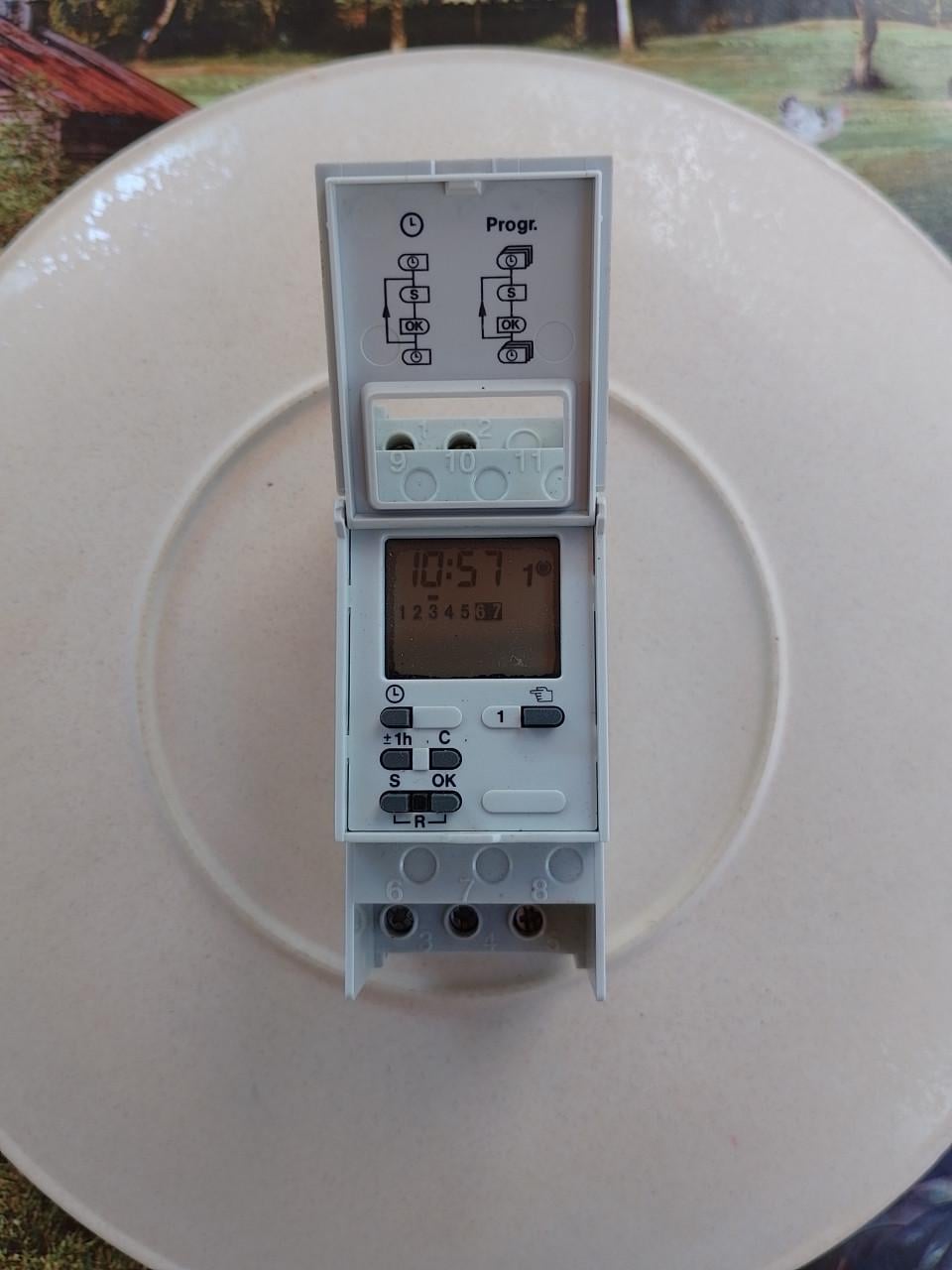 Tijdschakelaar din rail
