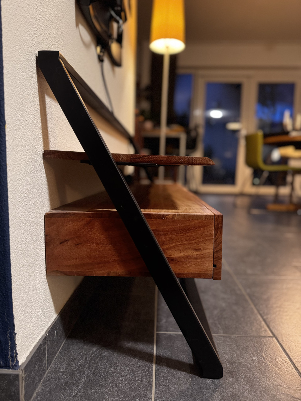 Industrieel stalen-houten TV meubel / dressoir