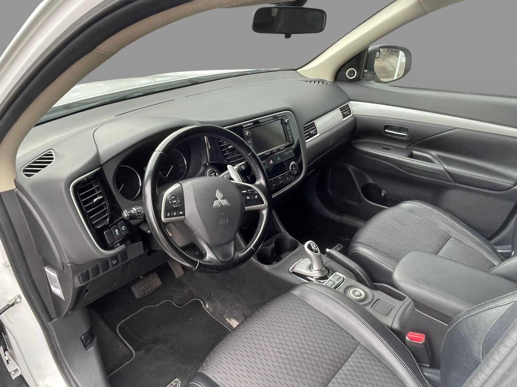 Mitsubishi Outlander 2.0 phev executive edition