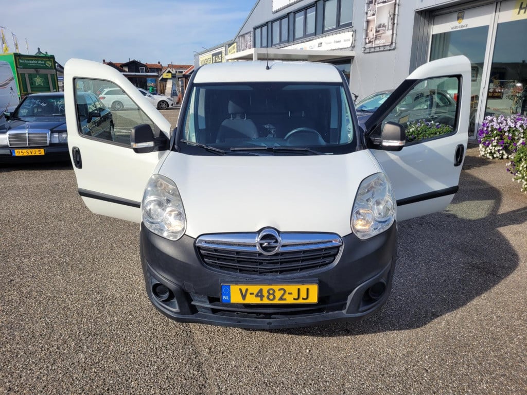 Opel Combo 1.3 cdti l1h1 edition