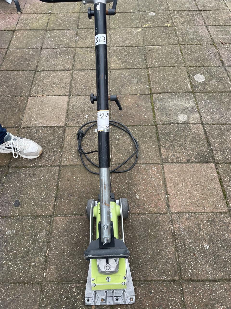 ZGAN WOLF Tapijtstripper IZGS!!