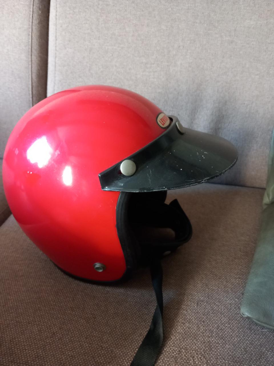 Vintage helm van Levior