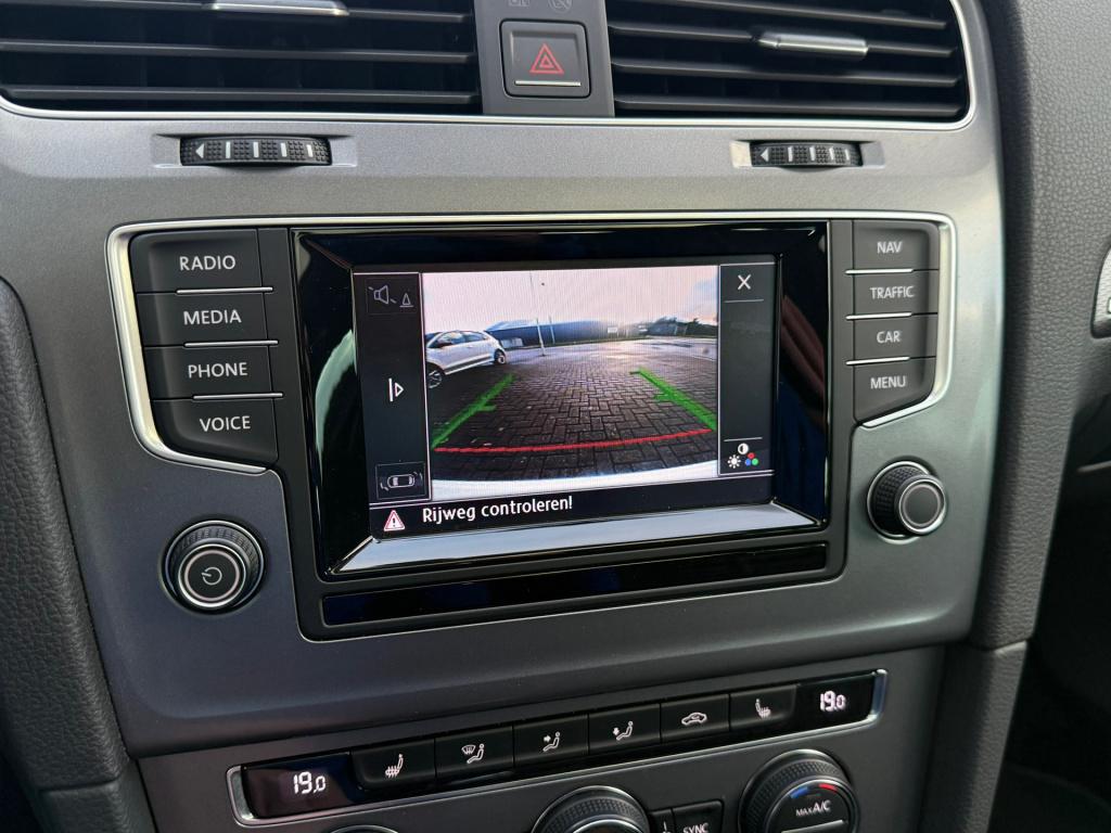 Volkswagen Golf 1.2 tsi business edition connected