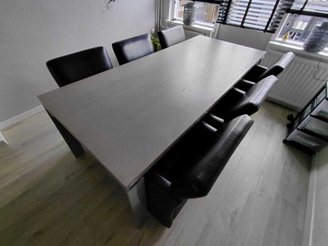 Moderne eettafel & stoelen 6 persoons