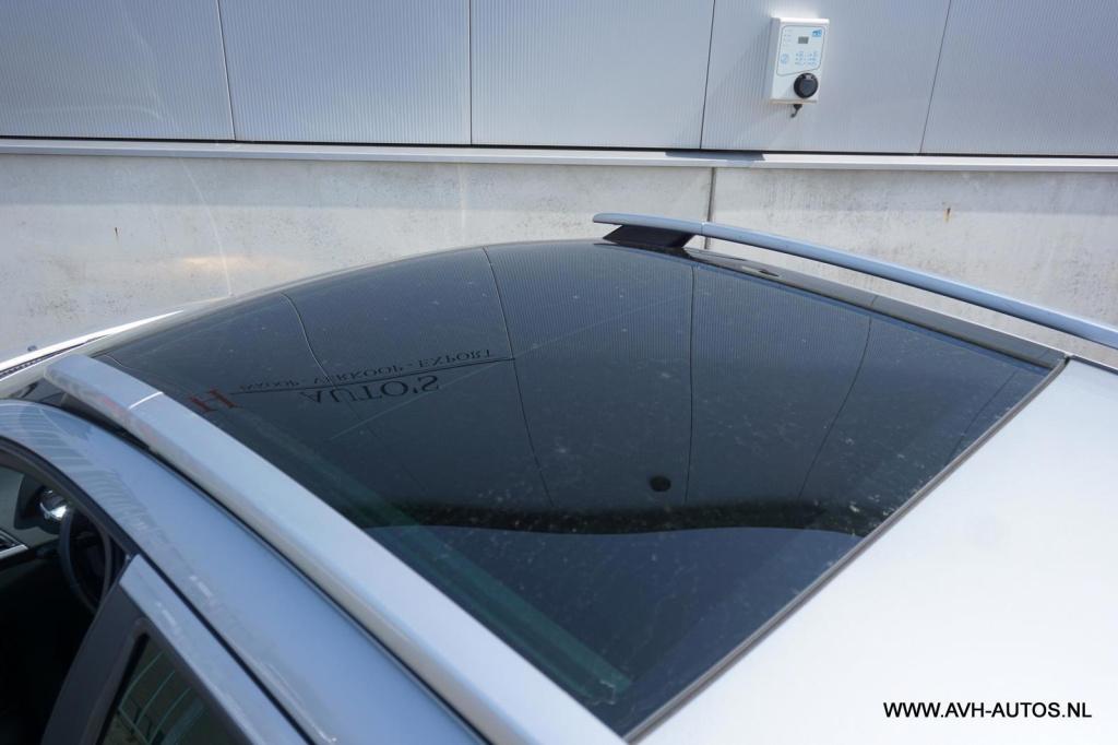 Peugeot 207 sw outdoor 1.6 vti xs