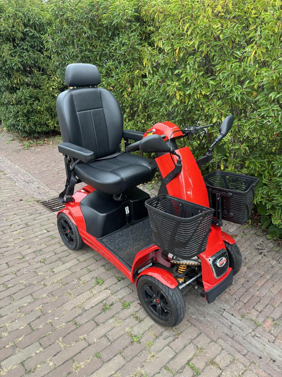 Mango Freerider F1 scootmobiel 630 KM 4wielen  snelheid
