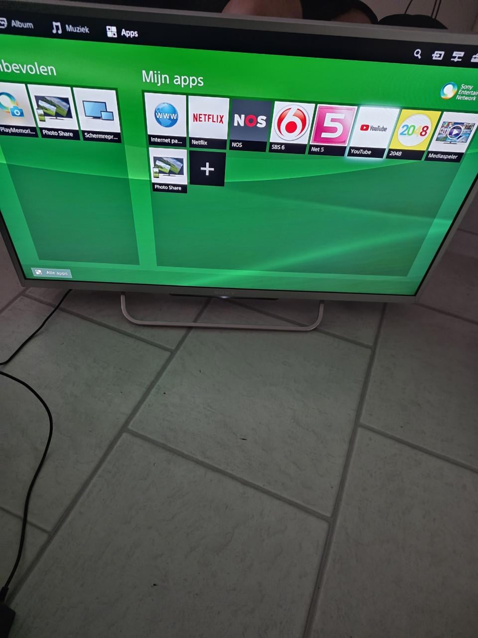 Te koop sony tv 32inch z.g.a.n smart