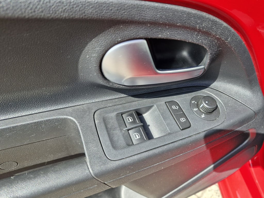 Volkswagen UP! 1.0 bmt move up! | executive en drive pakket verkocht