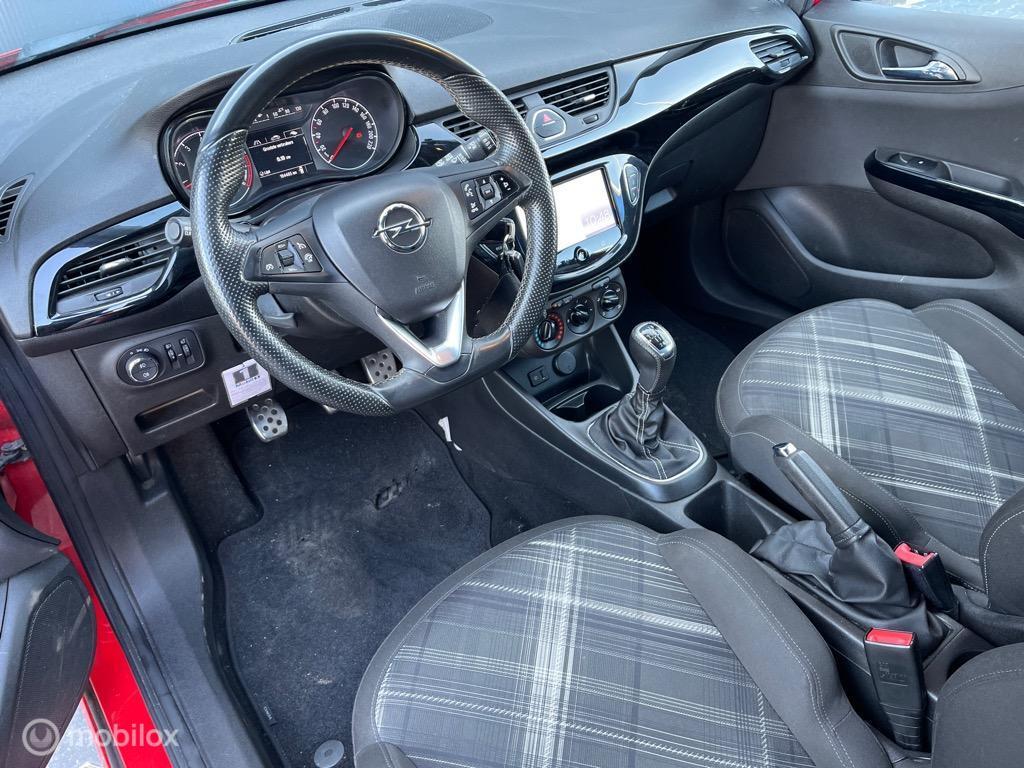 Opel Corsa 1.4 color edition