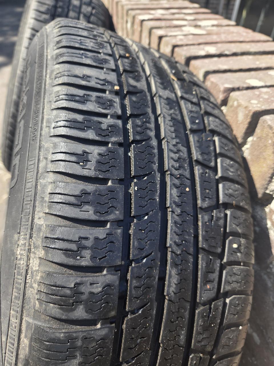 Borbet velgen en banden 205/55 R17