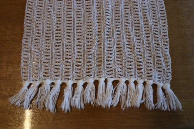 Stola – omslagdoek - sjaal Euro 10,00 Breedte: 42 cm Lengte: 150 cm