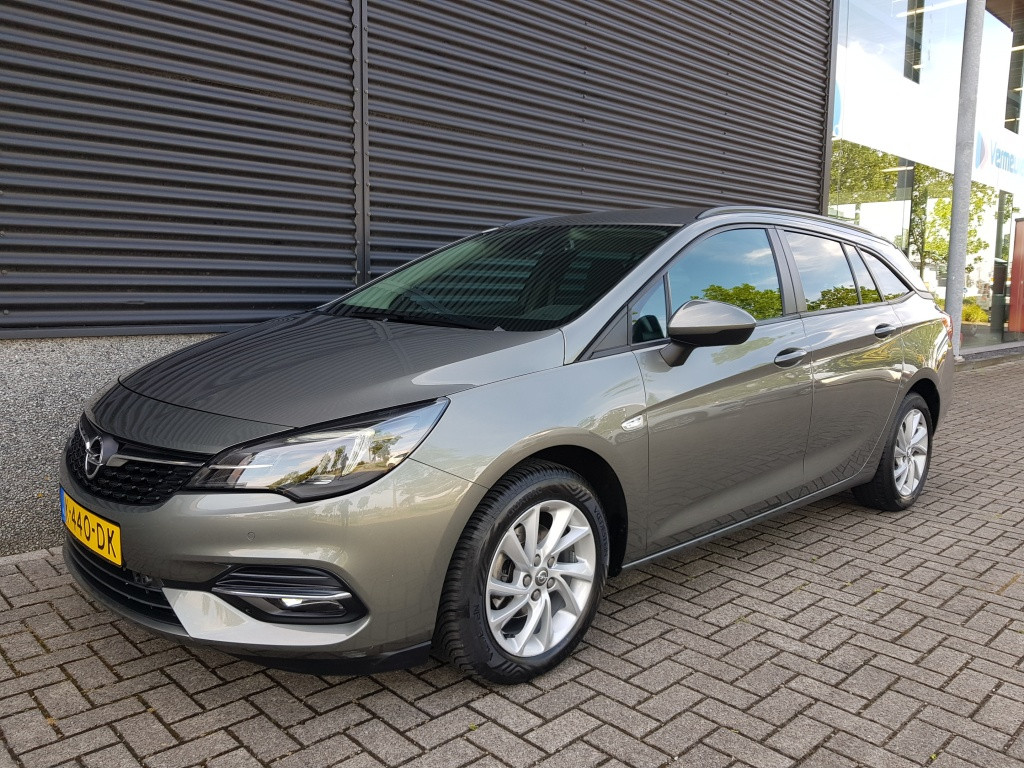Opel Astra sports tourer edition 1.2