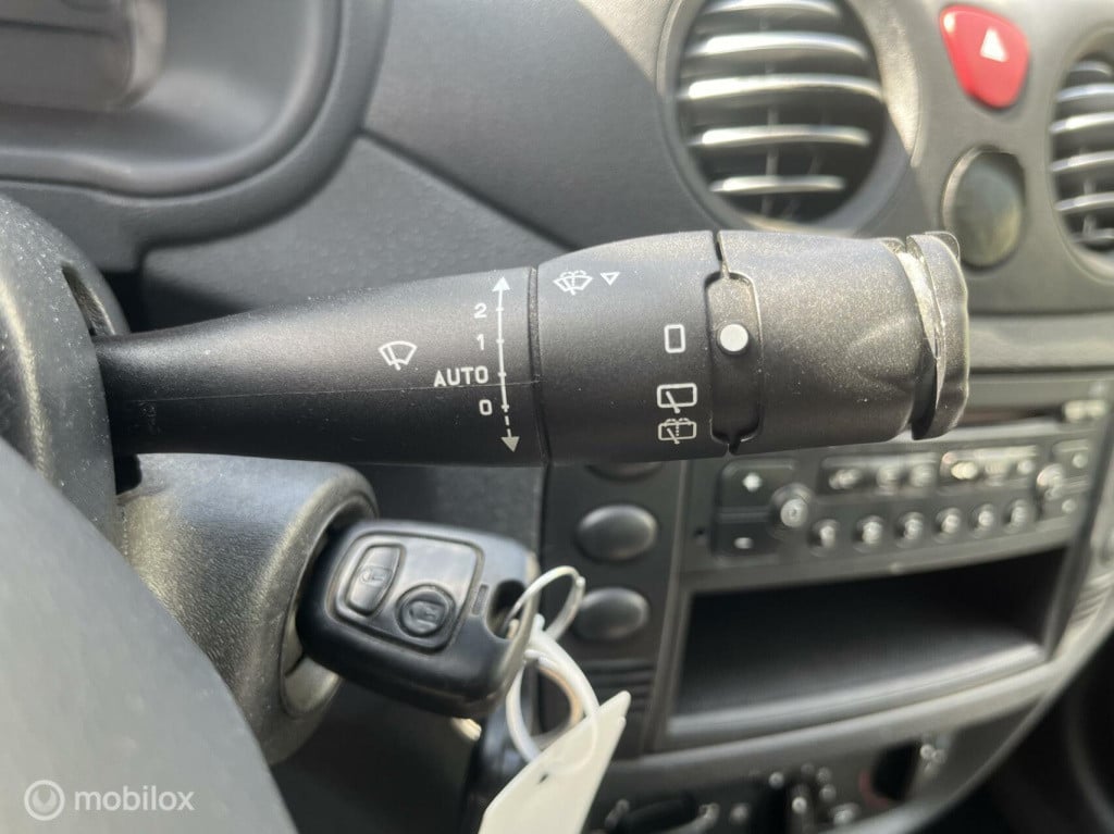 Citroen C3 1.1i attraction in prijs verlaagd