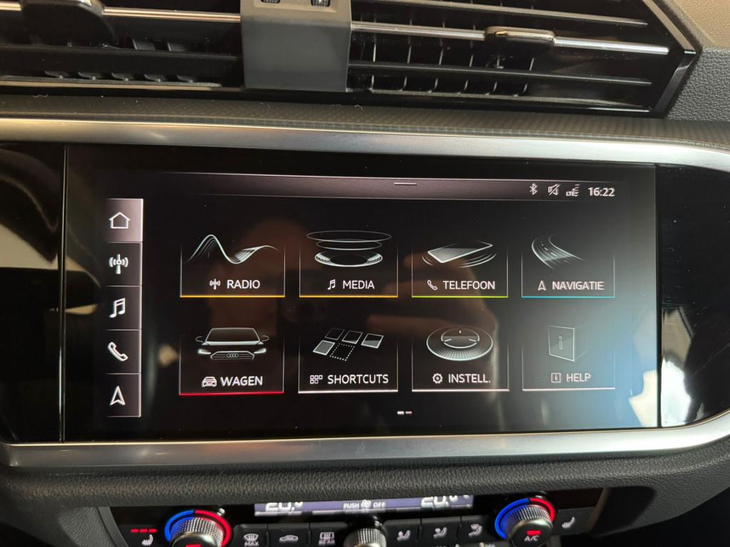 Audi Q3 35 tfsi advanced