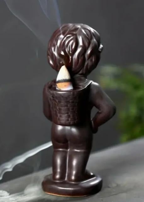 Beeldje Manneke pis wierook houder