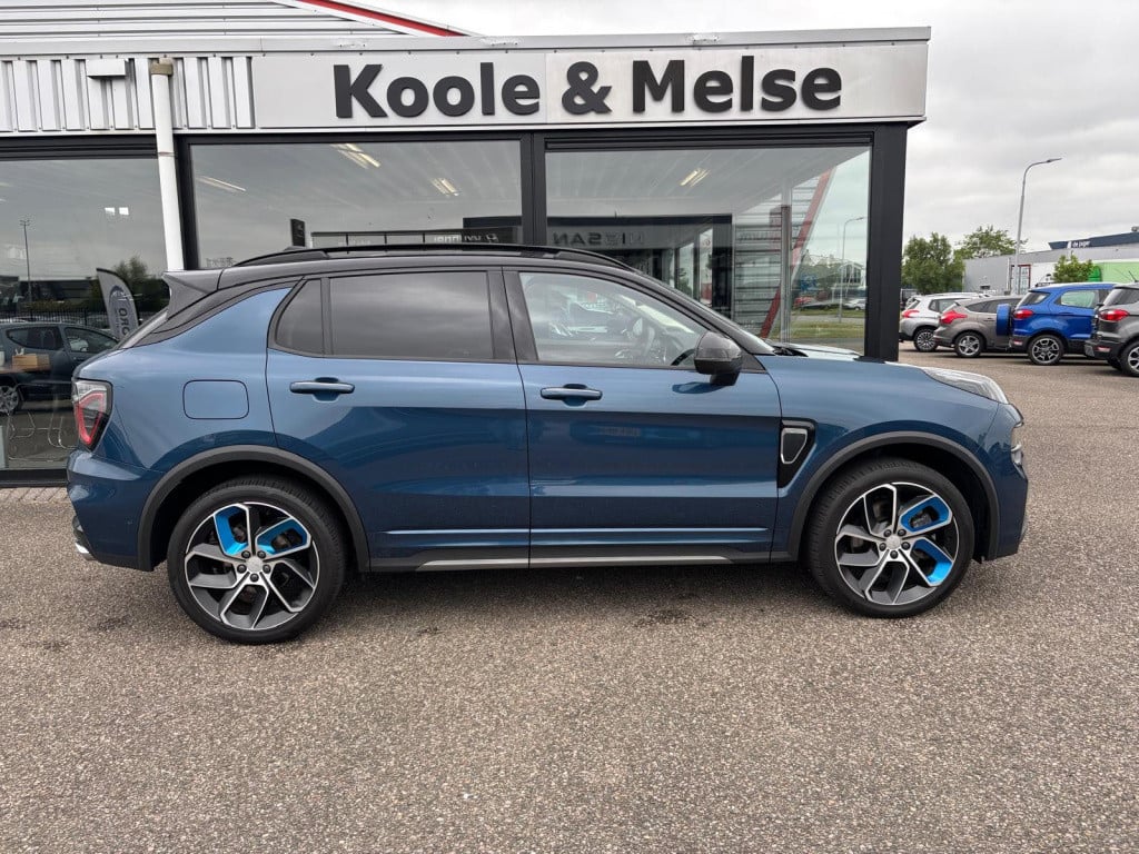 Lynk & Co 01 1.5 261pk plug in hybrid, panodak, 360gr camera, adaptive cc, 