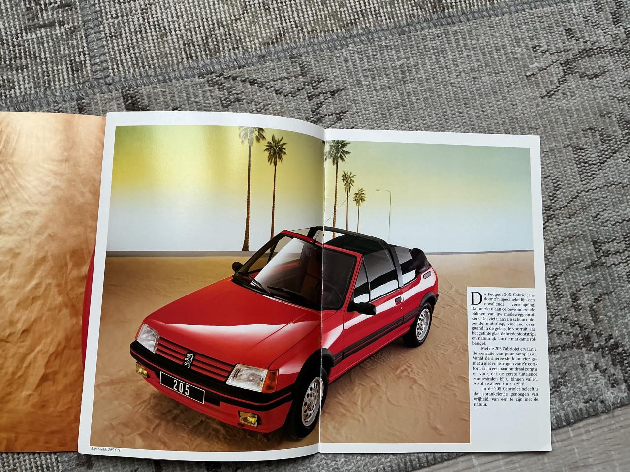 Peugeot 205 cabriolet brochure