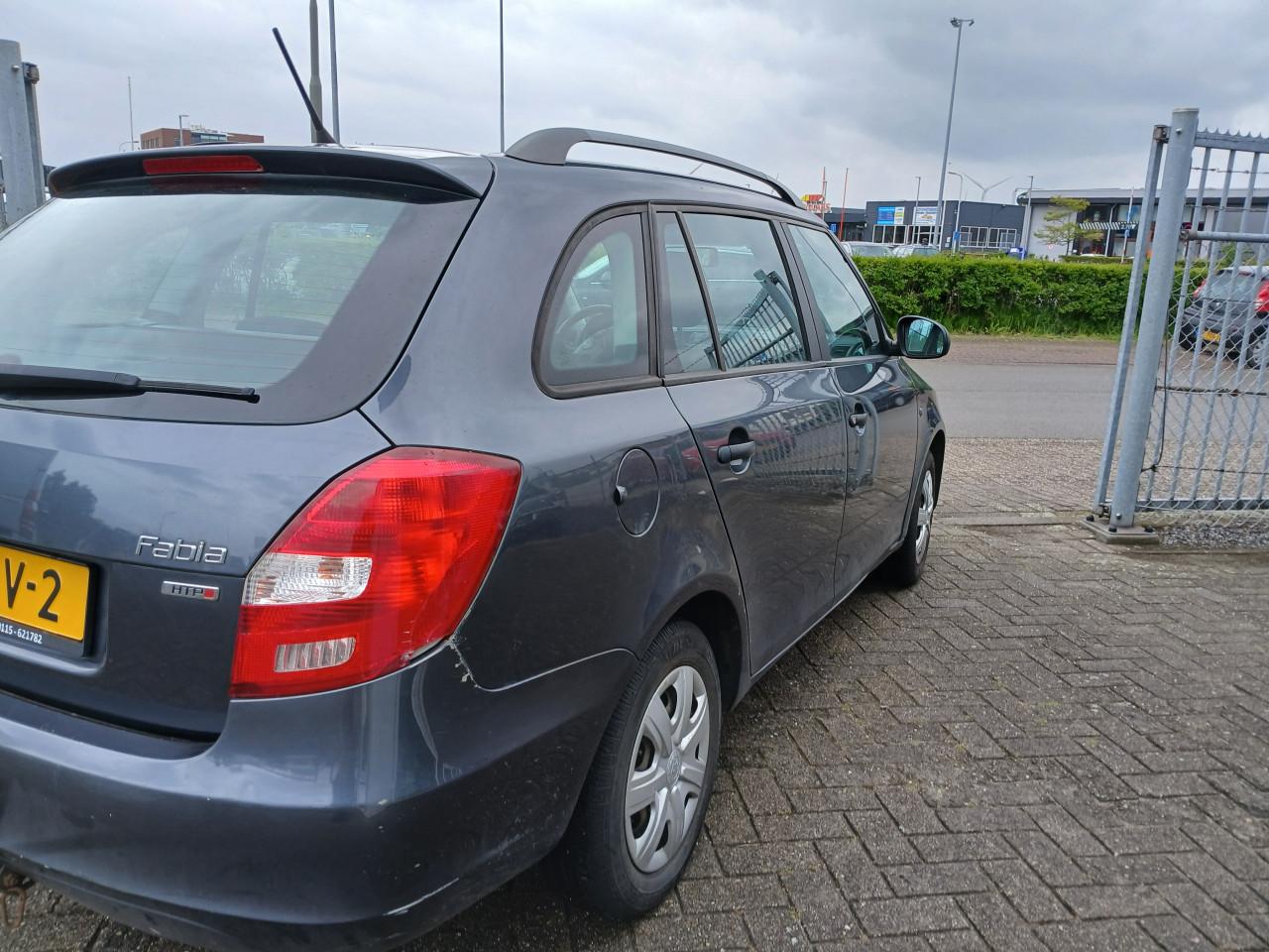 Skoda Fabia com 1.2 HTP 4 deurs en trekhaak uit 2012