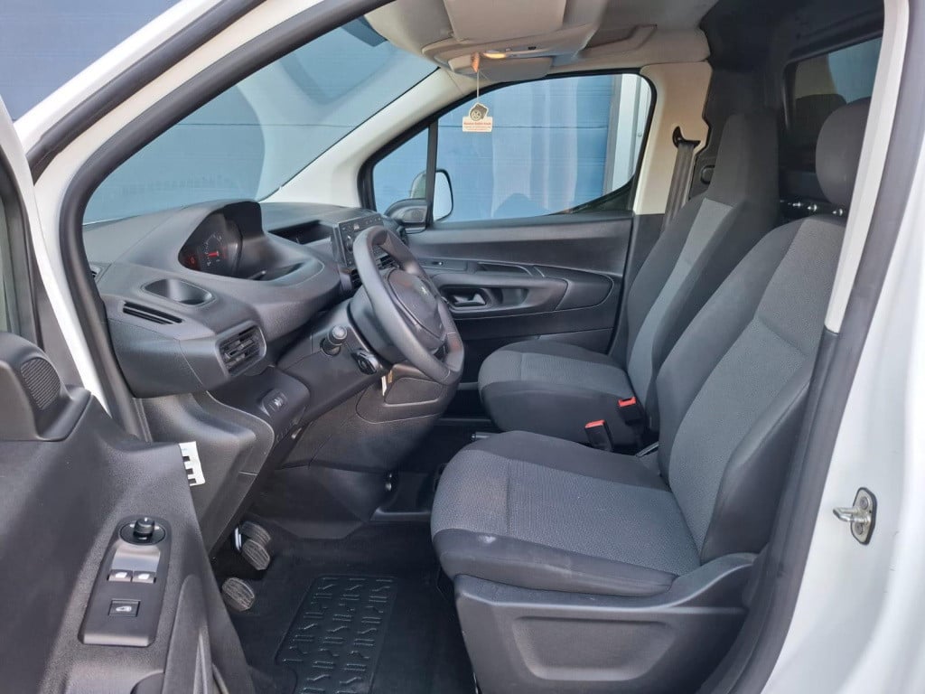 Peugeot Partner 1.5 bluehdi pro airco / cruise controle / n.a.p / euro 6