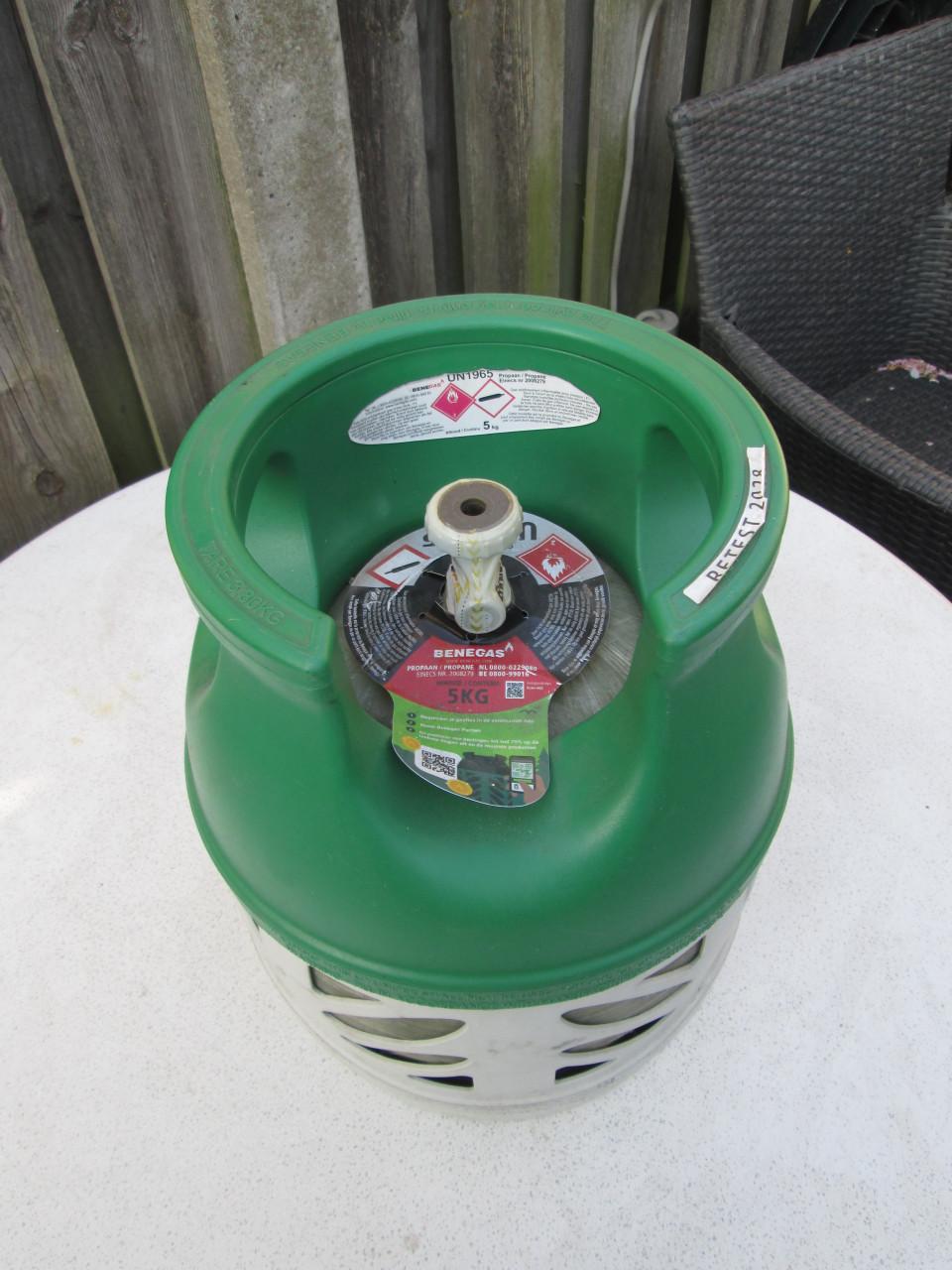 Benegas Light kunststof gasfles 5 kg is helemaal vol