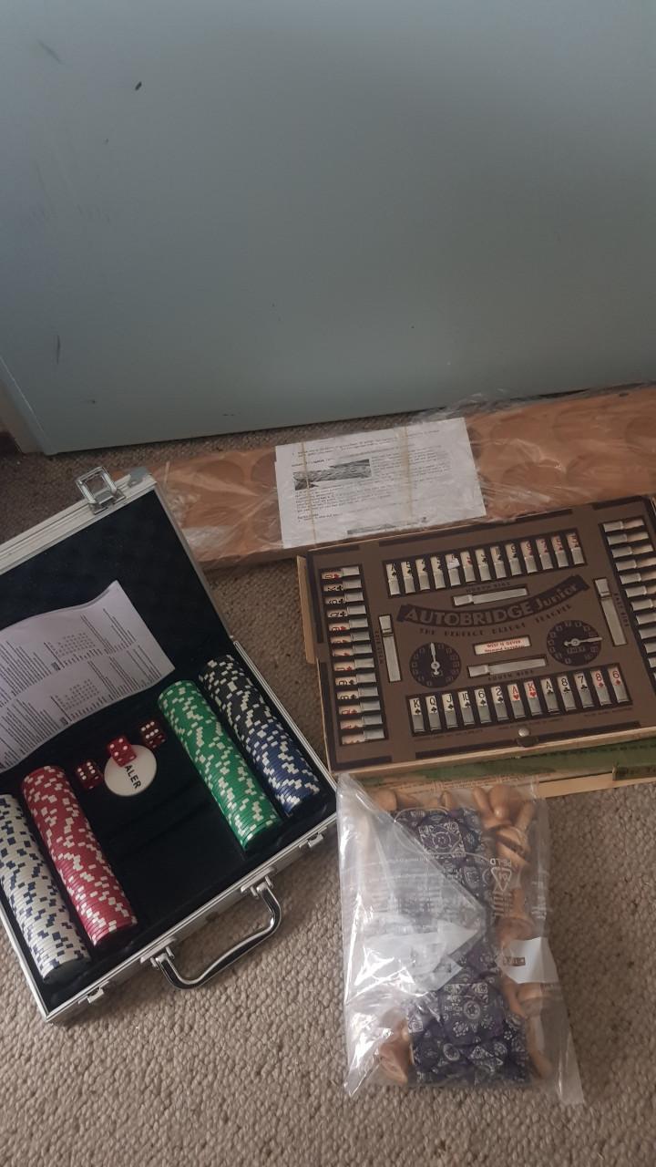 Spelmagazijnen en bordspellen