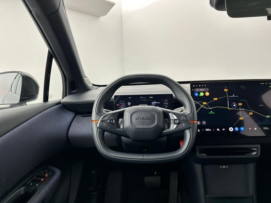 Lynk & Co 02 core 66kwh 272pk| 1600kg trekg| pano|adap.cruise| carplay | ac