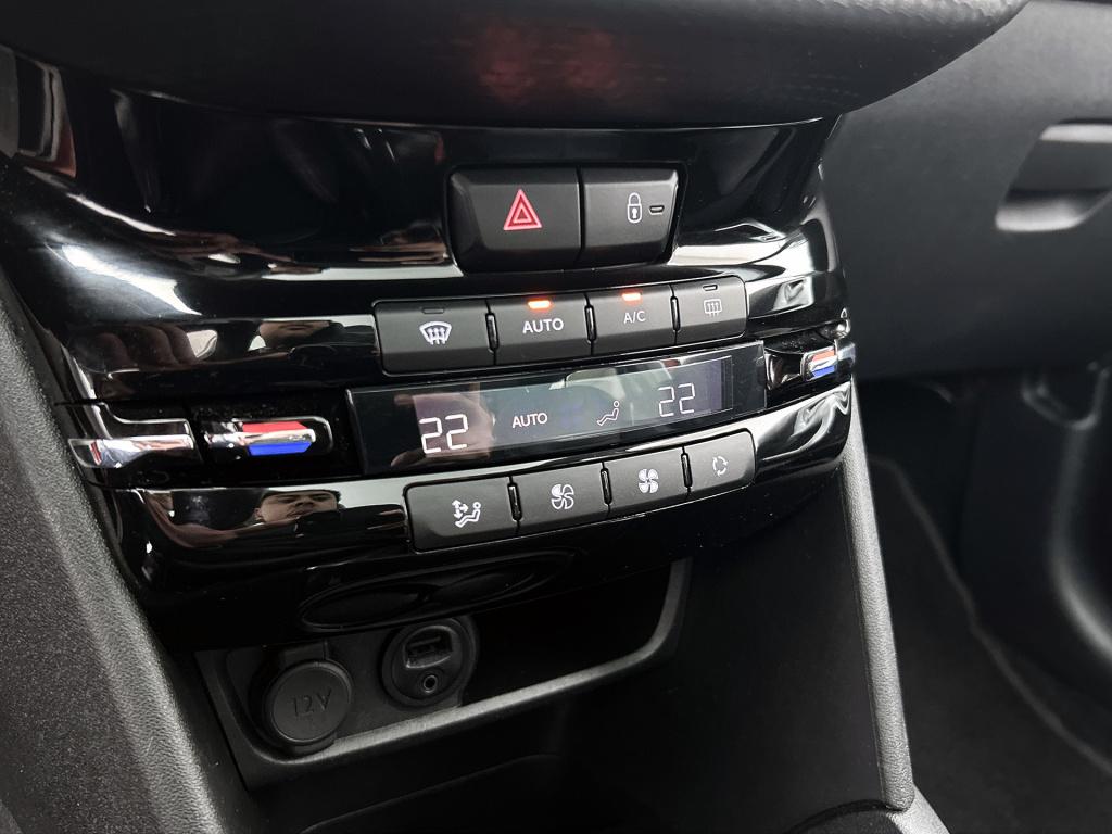 Peugeot 208 110 pk allure | rijklaar | panoramadak | lederen bekleding! | a