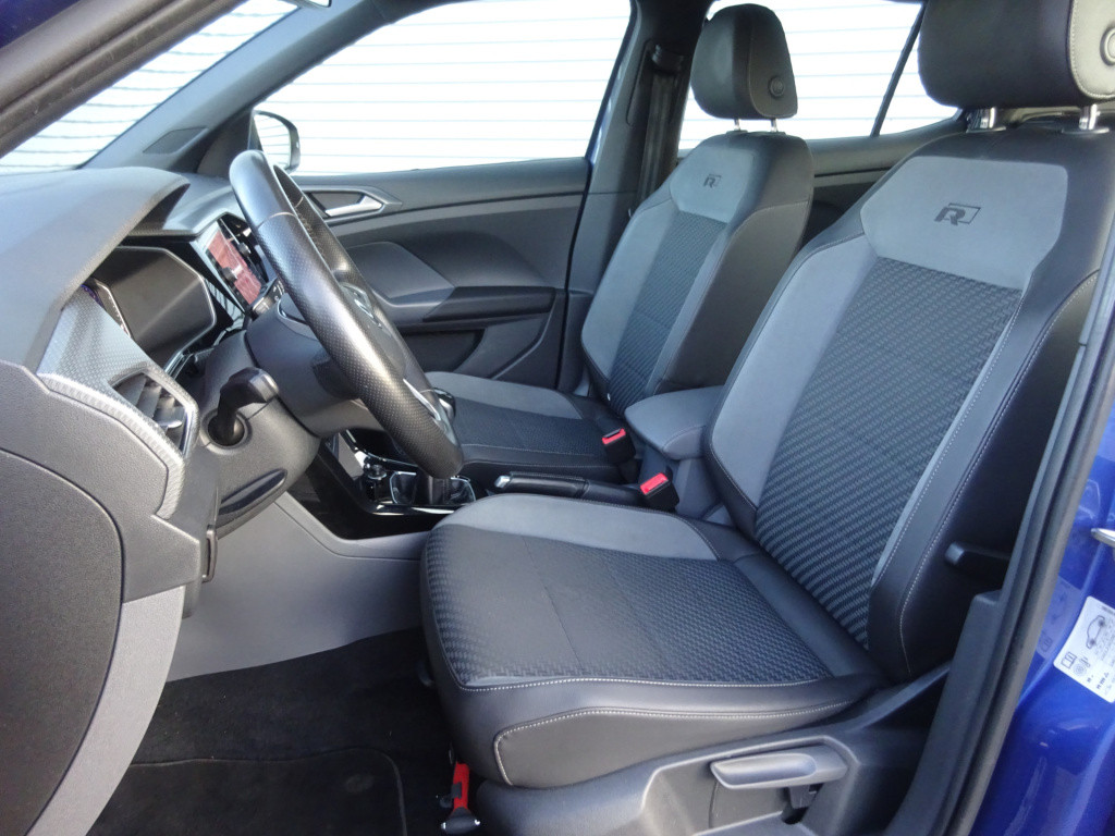 Volkswagen T-cross 1.0 tsi r-line virtual cockpit / camera / lm velgen / cl