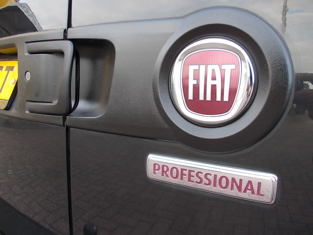 Fiat Doblo doblo' 1.3 jtd multijet 90pk, airco, trekh., bluet.