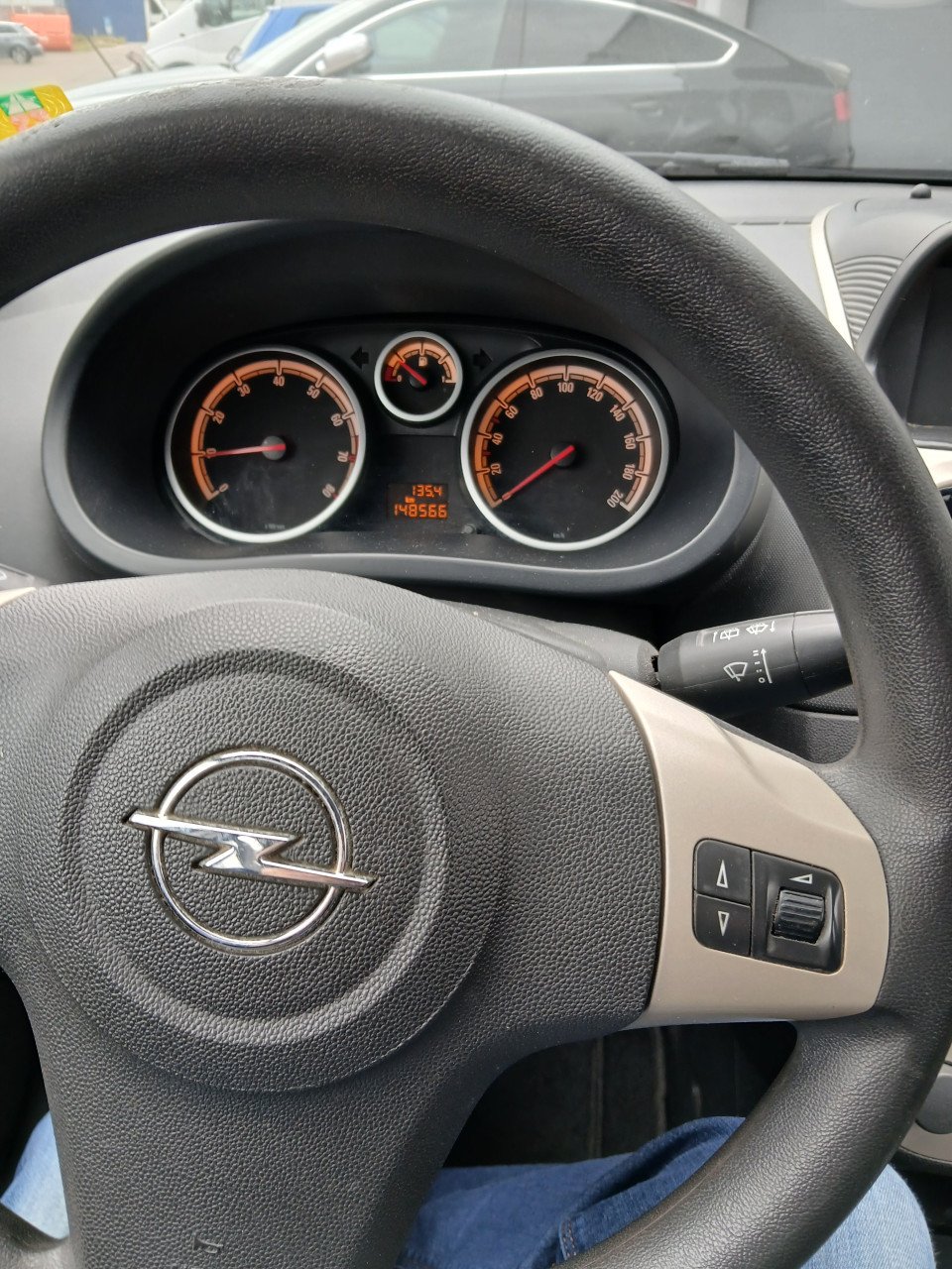 Opel Corsa 1.4-2008-km.148234 NAP-5 drs-airco-stuurbekr-el.ramen-2250,=