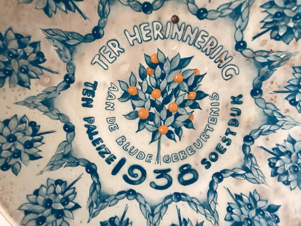 Koningshuis. Herinneringsbord.