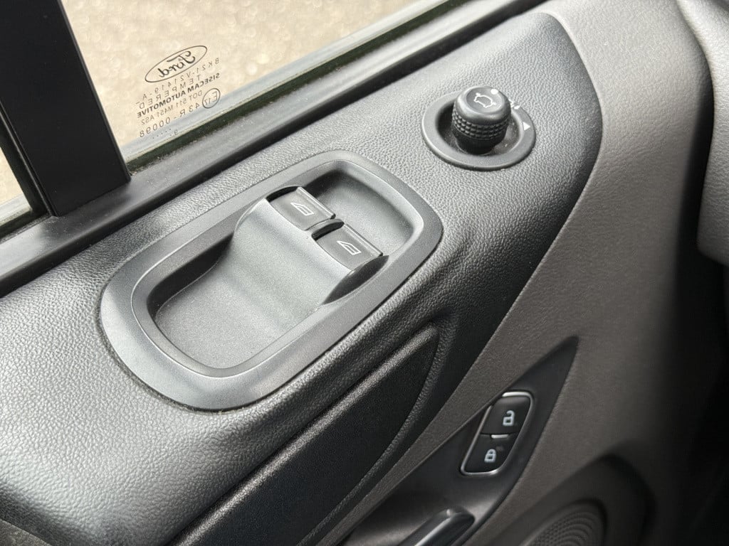Ford Transit Custom 320 2.0 tdci l2h1 raptor | zb edition | navi | carplay 
