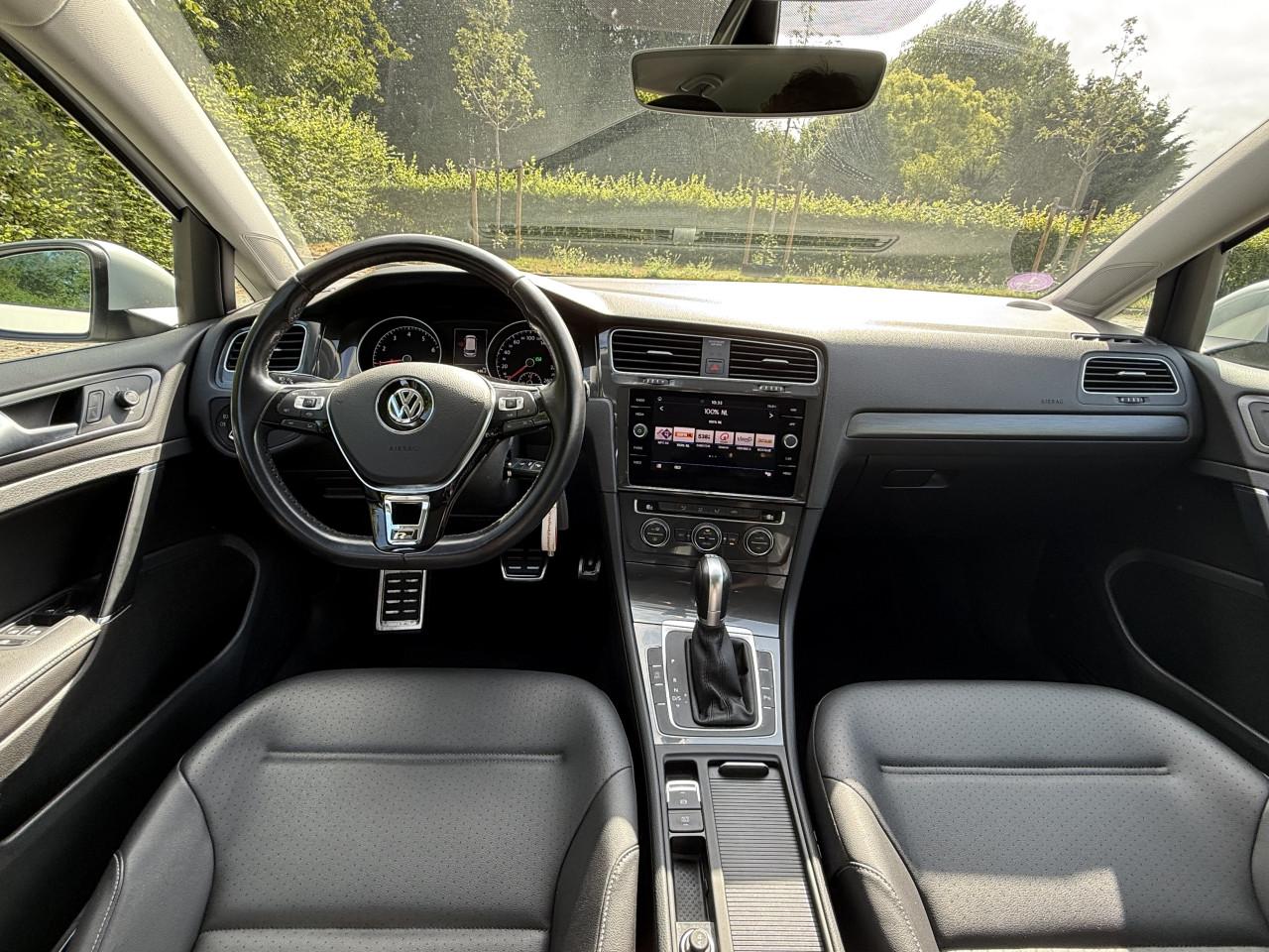 Volkswagen Golf - 1.0 TSI Highline Trekhaak