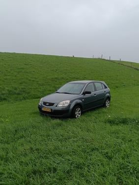 Kia Rio met jaar apk