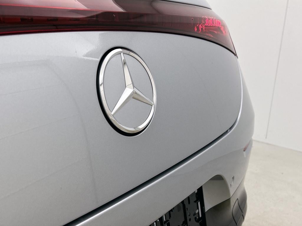 Mercedes-Benz Cla shooting brake 200 business solution amg | premium pakket